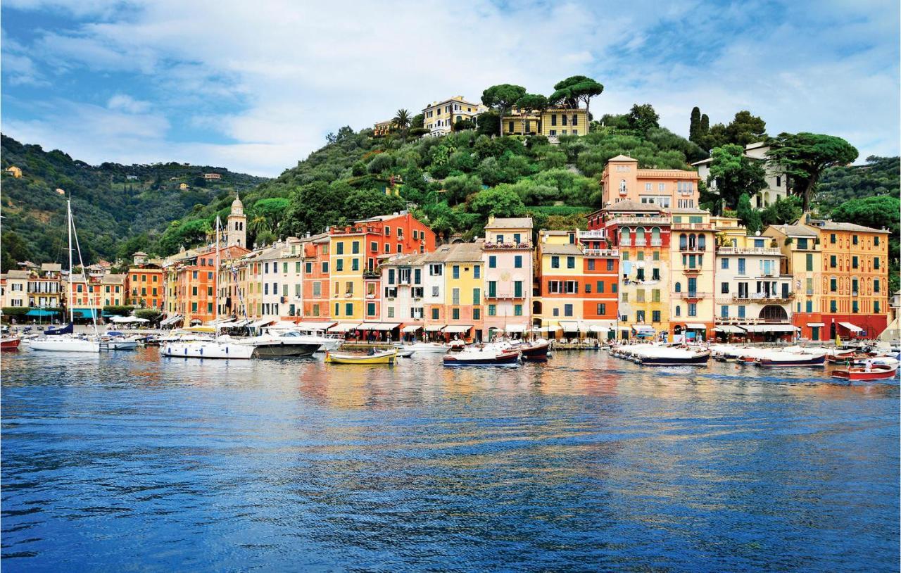 Amazing Apartment In Rapallo With Kitchen Екстериор снимка
