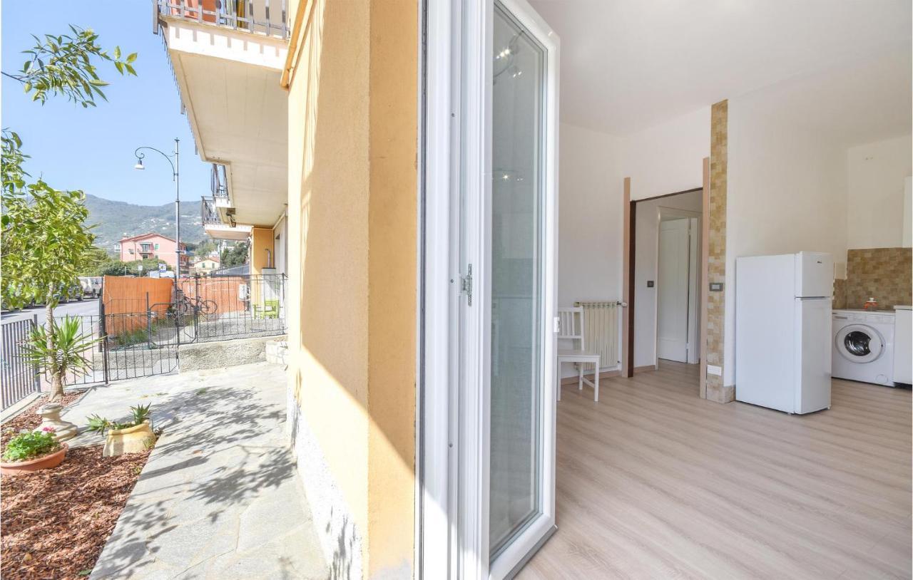 Amazing Apartment In Rapallo With Kitchen Екстериор снимка